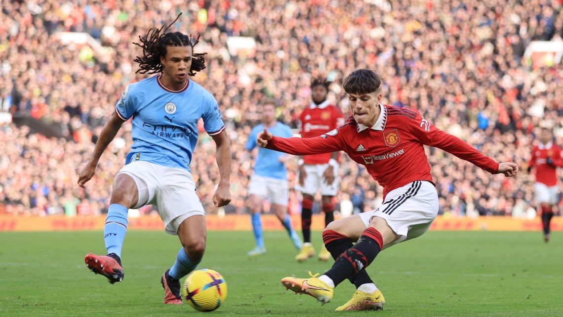 All red: Manchester United won the classic against City, with an assist and controversy from Garnacho