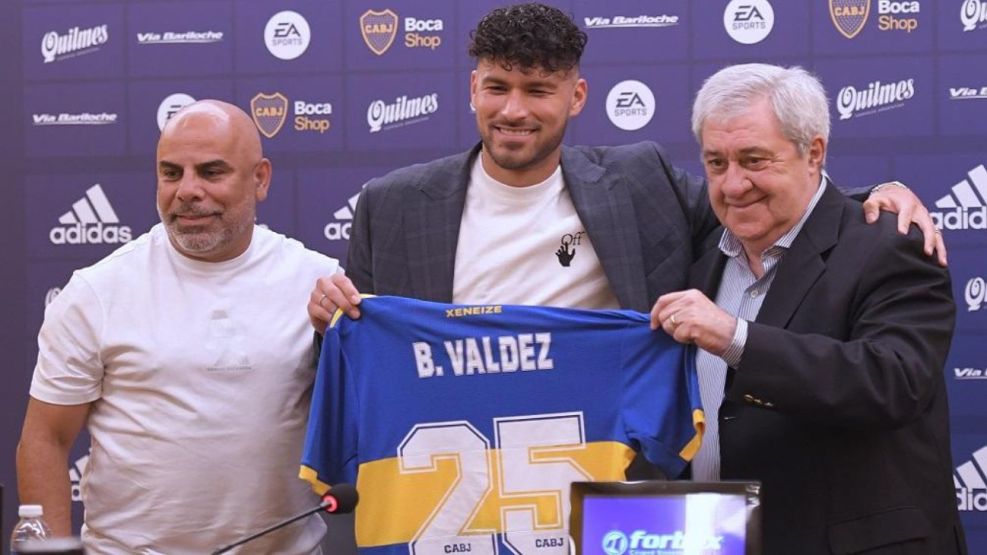 Bruno Valdez se convirtió en el primer refuerzo de Boca