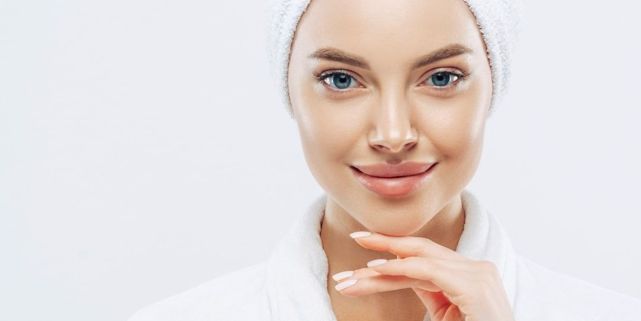 Mewing: el ejercicio para armonizar la cara que triunfa en Tik Tok 