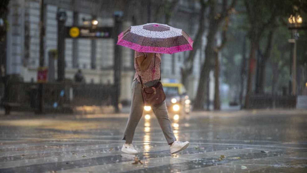 Lluvias aisladas y tormentas fuertes en la Ciudad de Buenos Aires y  alrededores: ¿cuándo mejorará? | Perfil