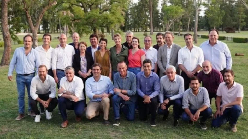 Indendentes peronistas se reunirán con Máximo Kirchner
