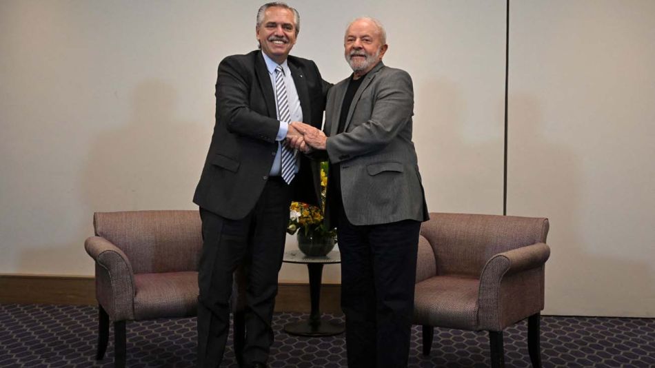 Brasilia. Se vieron en la asunción de Lula. Se volverán a ver ahora en Buenos Aires para suscribir un histórico entendimiento.