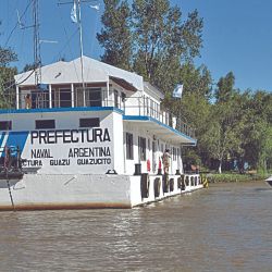 El canal al sur de la isla Solá tiene un metro de profundidad al cero de Carmelo. Siempre es conocer el estado actualizado de la ruta a navegar.