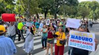 Venezolanos en Argentina repudian visita de Maduro