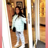 Nicole Neumann elige vestido de novia