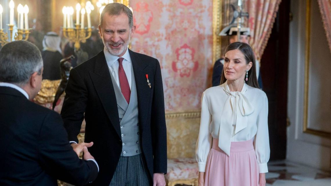 The Iranian ambassador refused to shake hands with Queen Letizia