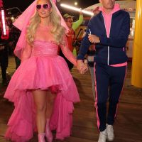 Paris Hilton fue mamá por primera vez y compartió la primera foto de su bebé: "Te amamos más allá de las palabras"