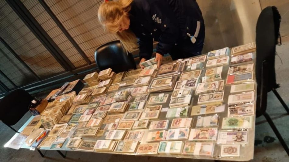 Aduana incautó colección moneda billetes históricos g_20230125