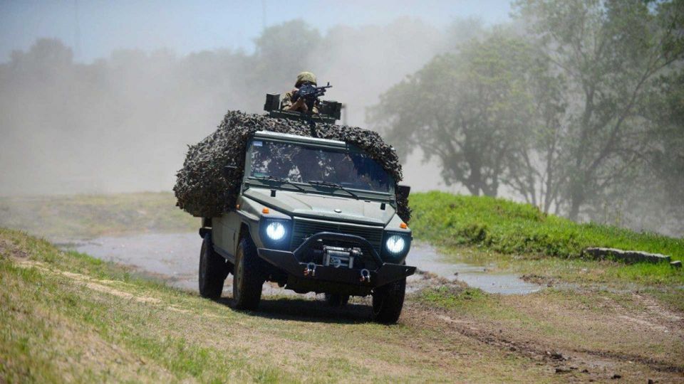 0125vehiculosejercitoargentino-1498231.jpg