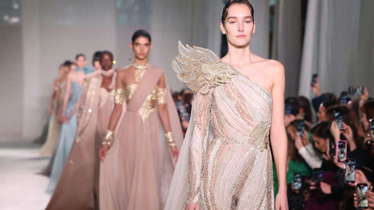 Marie Claire | Elie Saab conquista la semana de la alta costura con su  colección inspirada en India