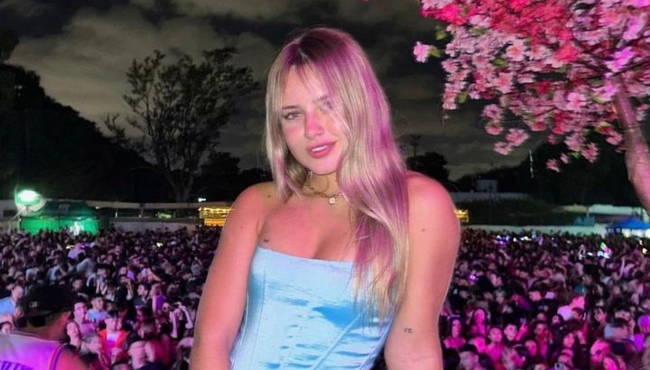 Coti Romero se robó todas las miradas con un corset celeste en la Bresh