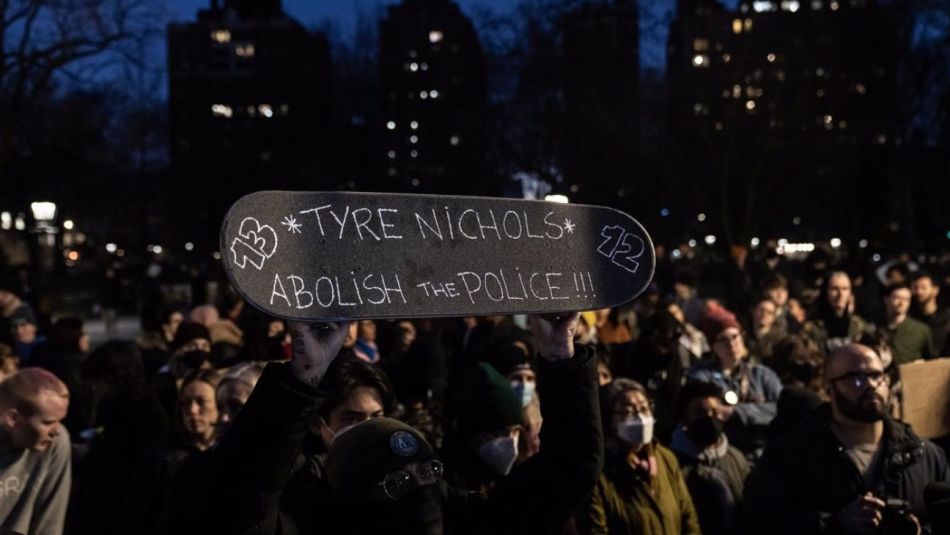 Un nuevo caso de brutalidad policial sacude a Estados Unidos