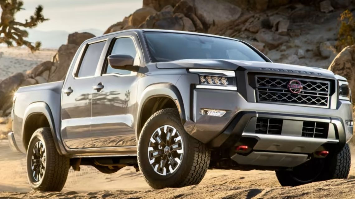 ¿Se viene una nueva generación de la Nissan Frontier? Parabrisas