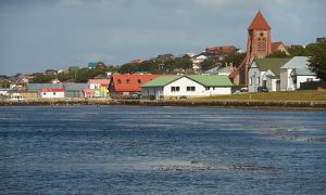 Islas Malvinas: se realizaron dos evacuaciones por motivos humanitarios