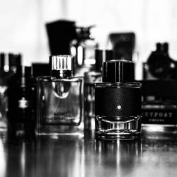 Cómo guardar perfumes.