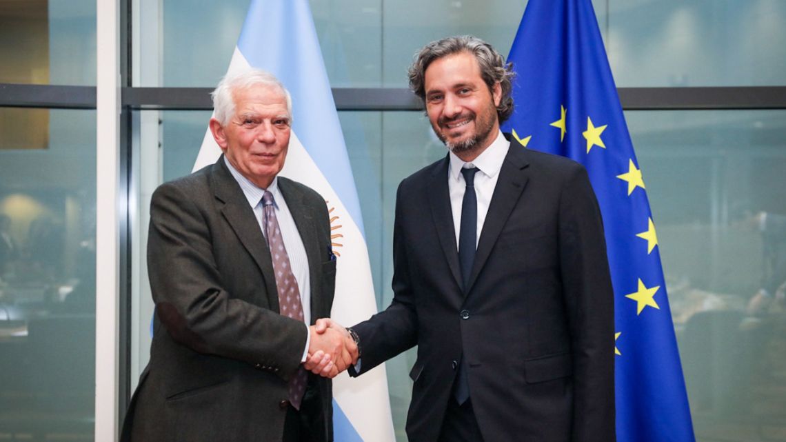 Foreign Minister Santiago Cafiero meets with the Vice-President of the European Commission and High Representative of the European Union for Foreign Affairs and Security Policy Josep Borrell.