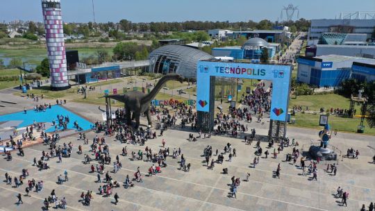 Teatro, música y circo: Tecnópolis propone multitud de actividades para el verano