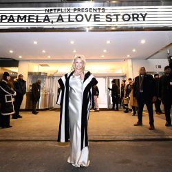 Pamela Anderson asiste a la Pamela, a love story NY Special Screening en The Paris Theatre en la ciudad de Nueva York. | Foto:Roy Rochlin/Getty Images for Netflix/AFP