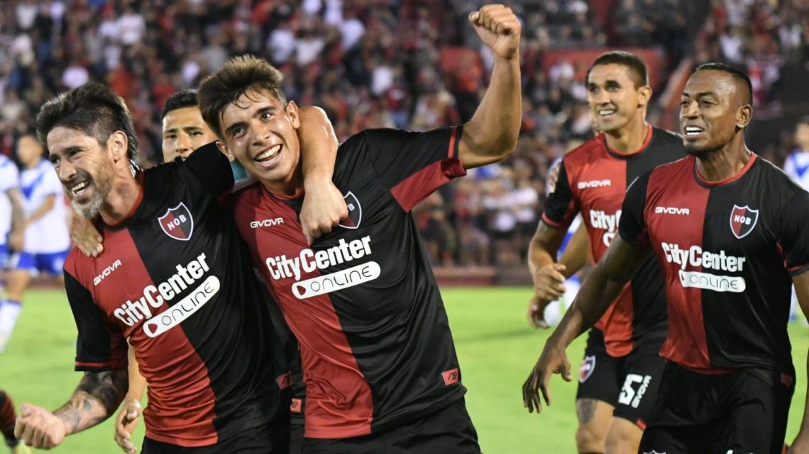 Heinze got his first win with Newell’s