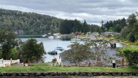 Villa La Angostura, uno de los favoritos del verano para los argentinos.