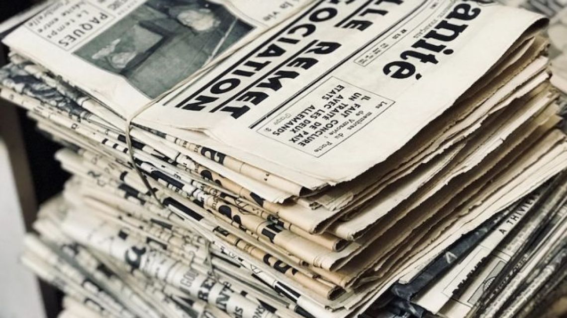 The massive newspaper |  Profile