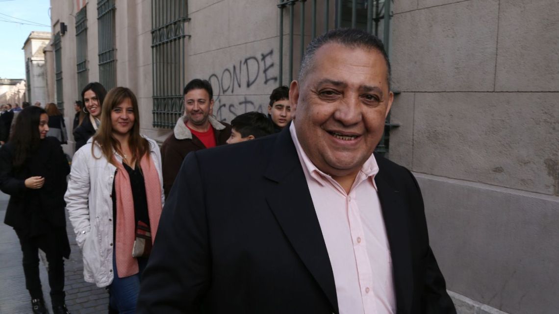 Luis D’Elía critica la propuesta de los planes sociales de Larreta: «Hay que terminar con las goriladas»