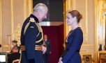 El Rey Carlos III reconoce a Stella McCartney ante su lucha por la moda sostenible