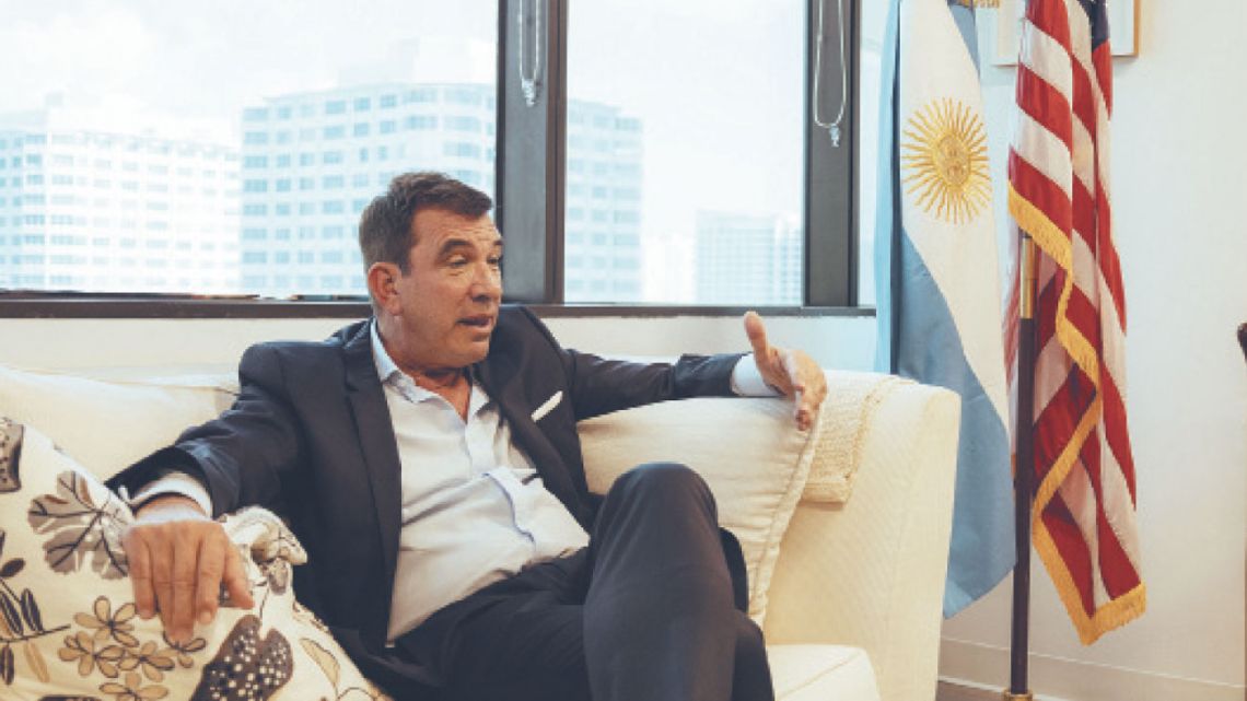 Flashes of Argentine pride in Miami