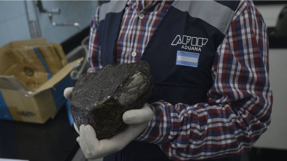 Secuestraron en la frontera con Chile un meteorito que iba a ser contrabandeado 