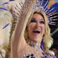 Yanina Latorre fue la reina del Carnaval de Corrientes