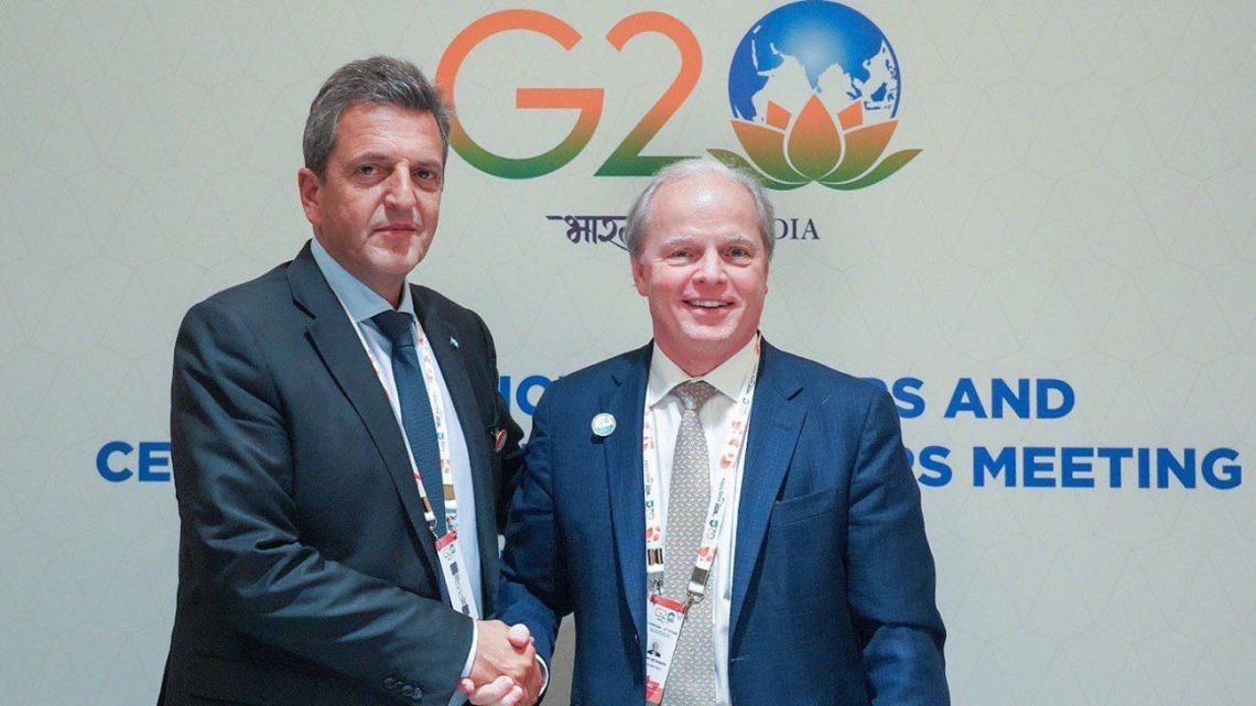 The destination of the loan for US$ 450 million that succeeded the World Bank