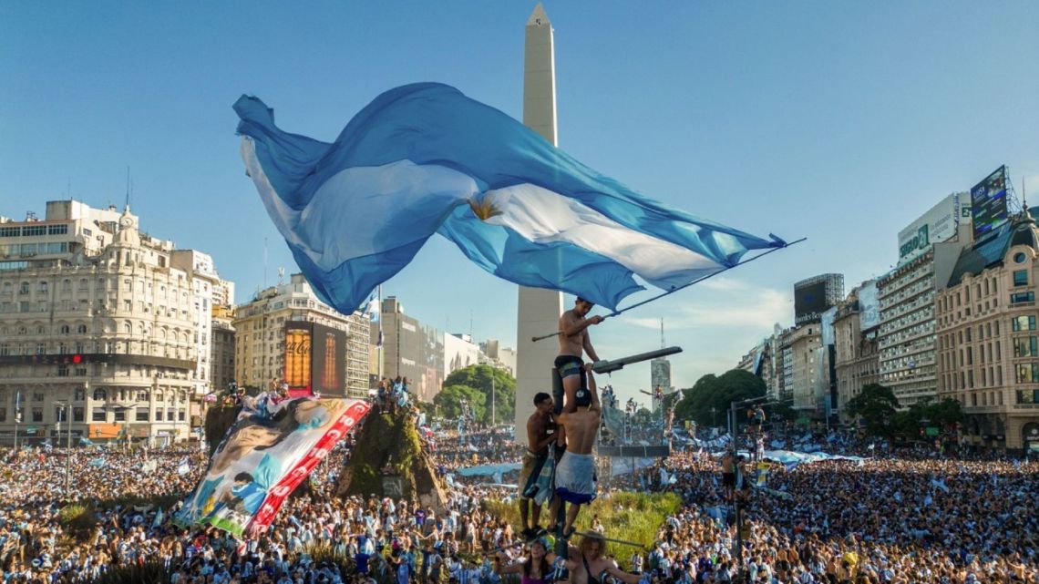 Fans in Argentina celebrate their third World Cup title.