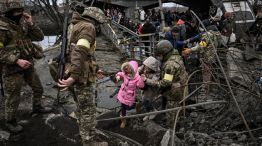 “Negociar la paz con Rusia sería nuestro suicidio", aseguró un analista ucraniano