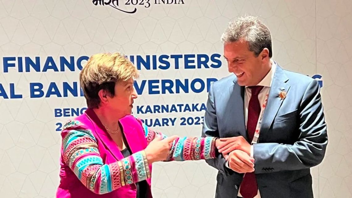 IMF Managing Director Kristalina Georgieva and Economy Minister Sergio Massa, pictured on the sidelines of a G20 summit in India in February 2023.