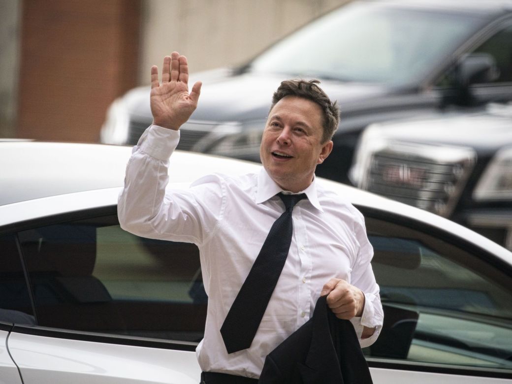 ¿Elon Musk podría ser destituido de Tesla?: el milmillonario pretende  aumentar su participación para evitarlo | Perfil