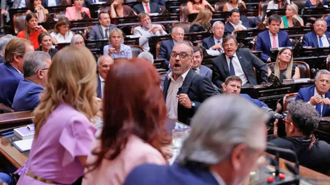 Opposition lawmaker Fernando Iglesias shouts at President Alberto Fernández during the latter's state of the nation address in 2023.