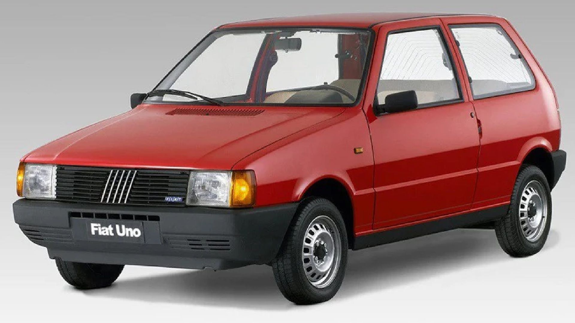 Cinco Datos Curiosos Del Fiat Uno Parabrisas