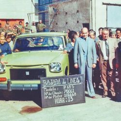 Carroceros particulares armaron versiones rurales, furgón, ambulancia y hasta un sedán (el Conosur) que se vendió como taxi. La segunda generación fue conocida como Caburé por sus faros triangulares que semejan  los ojos de  una lechuza.