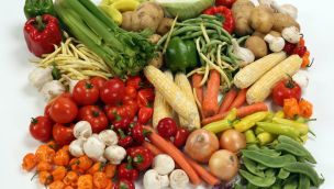 Discriminación alimenticia: exclusión por ser vegano, vegetariano o celíaco