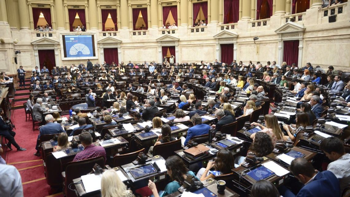 El oficialismo retoma el hilo para ampliar la Justicia Federal en Santa ...