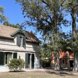 La estancia La Raquel comenzó a brindar espectaculares asados de campo en terrenos que una vez pertenecieron a Felicitas Guerrero de Alzaga y siguen en poder de sus familaires..