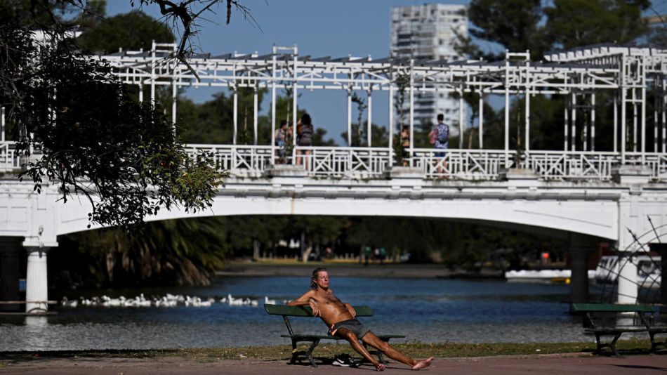 Ola de calor en Argentina 20230309