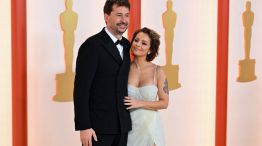 Oscars 2023: Dolores Fonzi deslumbró en la red carpet con un diseño argentino