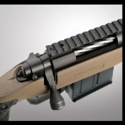 Características únicas en este fusil de precisión de la empresa estadounidense Mossberg, ideal para el long range y la caza mayor.