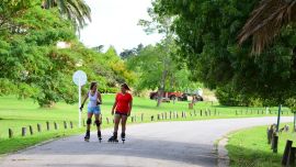 La Plata, a apenas 40 km de CABA, es una gran opción para hacer miniturismo y hasta una escapada de fin de semana en familia.