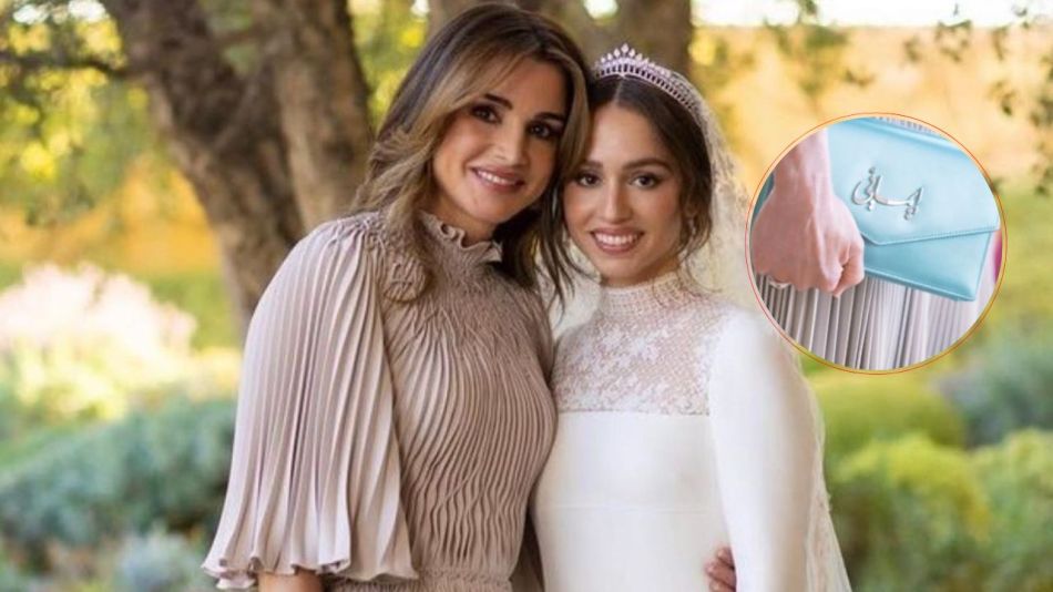 Rania de Jordania lució una cartera exclusia y personalizada en la boda de su hija