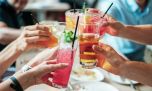 Tragos fáciles para festejar la primavera con amigas 