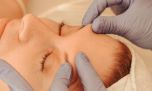 Yoga facial: todo acerca de esta técnica que mejora la piel