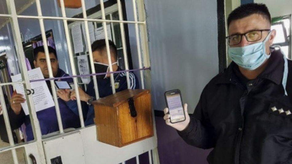 Conectividad en las cárceles