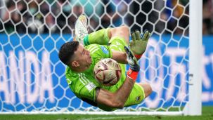 2023_03_18_dibu_martinez_cedoc_g